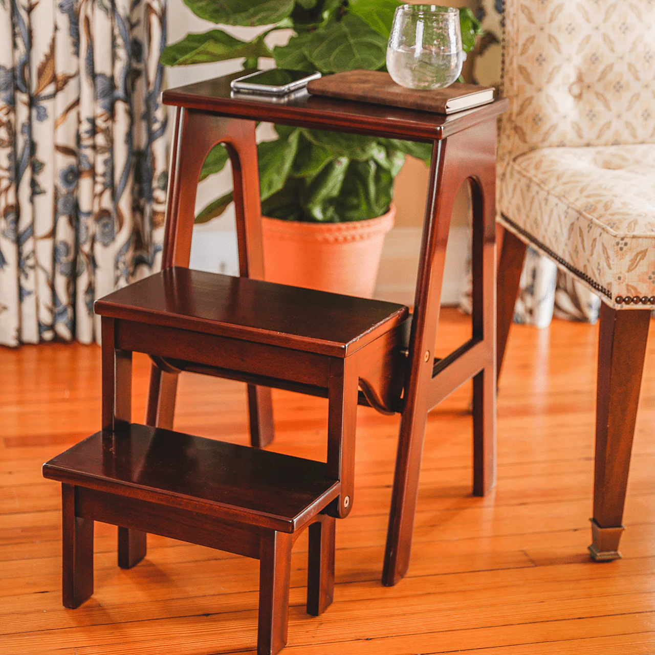 Folding Library Steps - Image 3