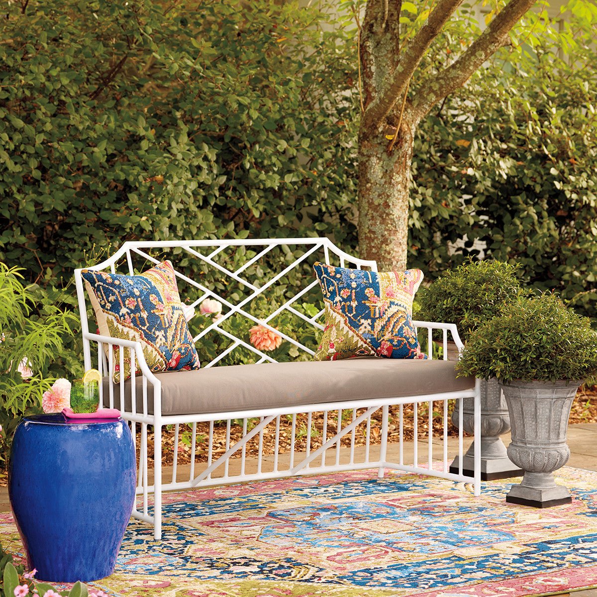 Monticello Chippendale Bench & Cushion - Image 3