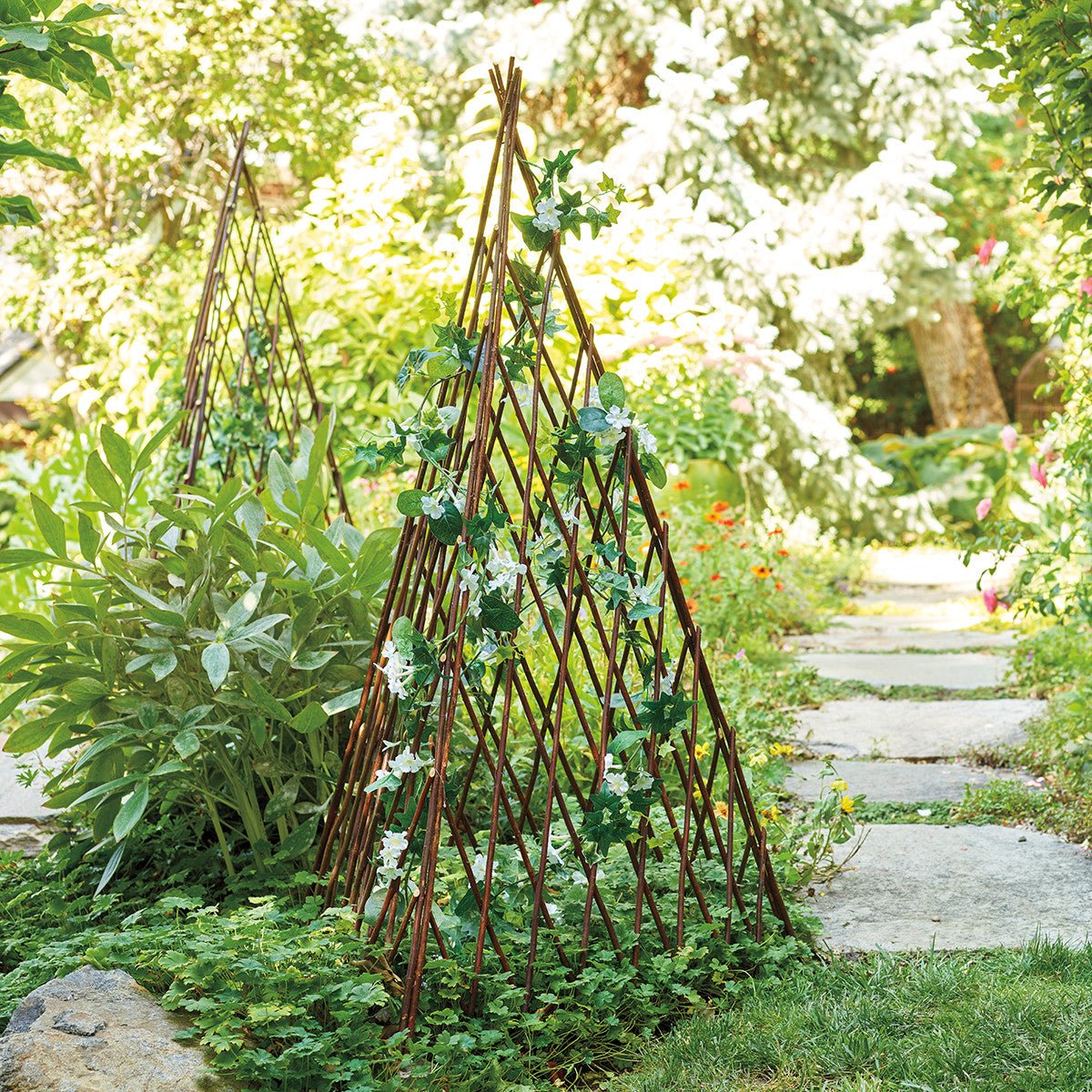 Willow Garden Pyramid Trellis - Image 3